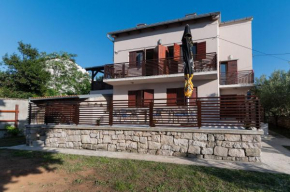 Apartments Tiho